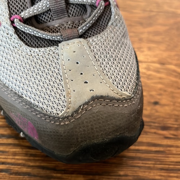 The North Face Ultra 110 GTX Hiking Shoe Size 6 - Picture 8 of 16